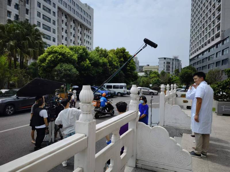 南丰县广告片拍摄公司低成本实现高规格制作的诀窍